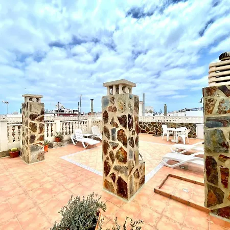 Διαμέρισμα Exterior Dbl Studio,wifi,only 50 M, Playa Las Canteras